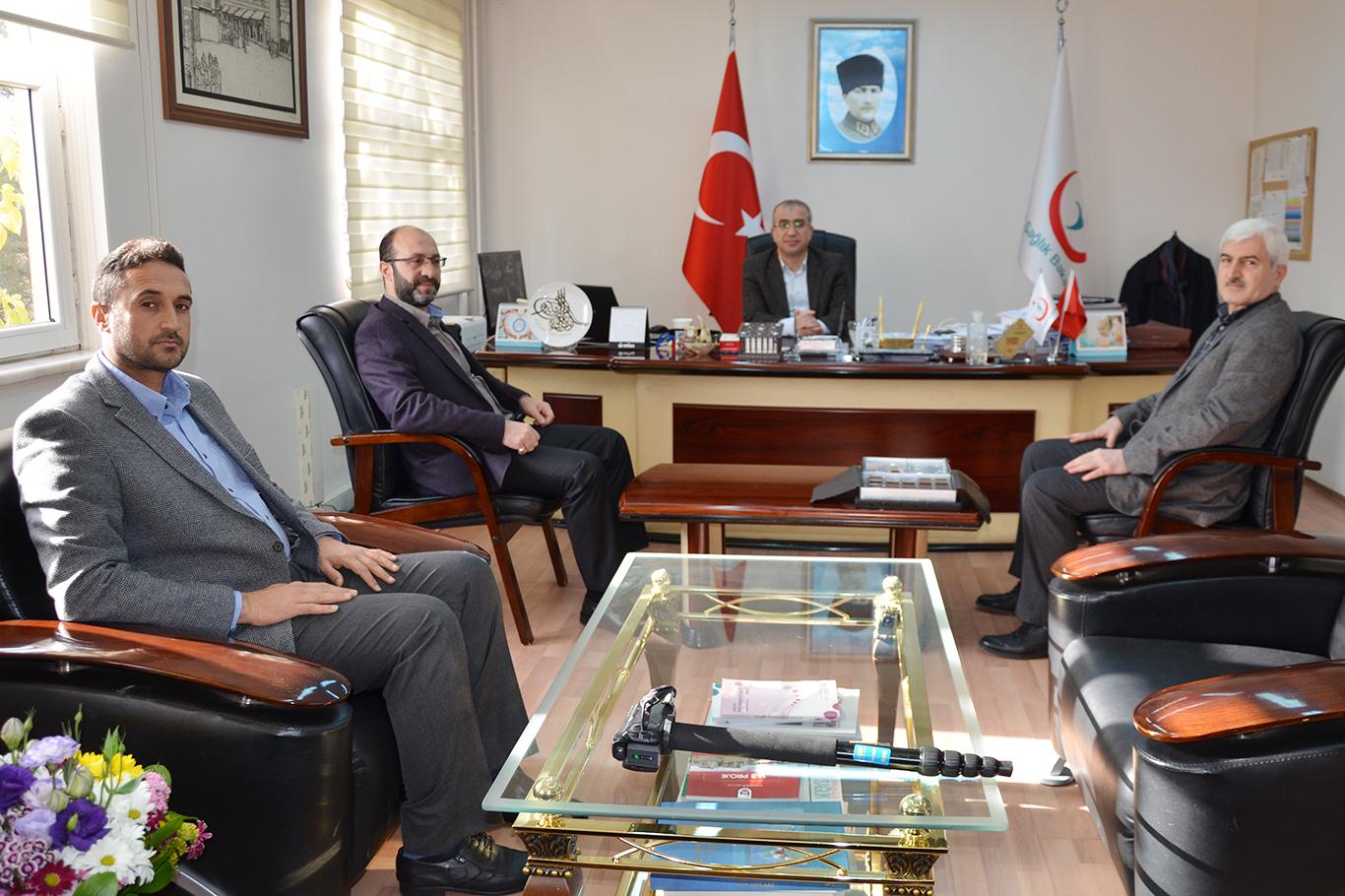HÜDA PAR heyeti kentin sağlık sorunları hakkında Diyarbakır İl Sağlık Müdürü ile görüştü